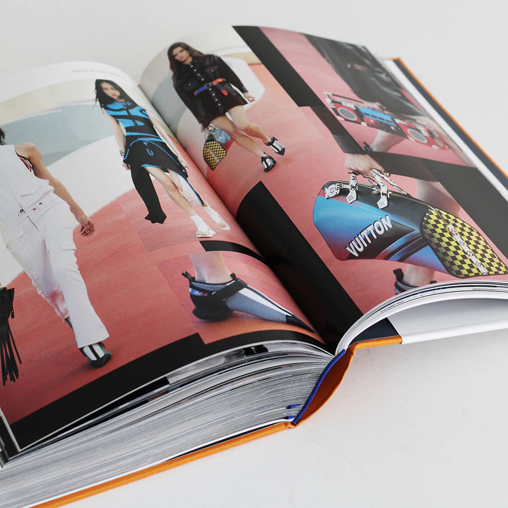 Catwalk Original Book LV