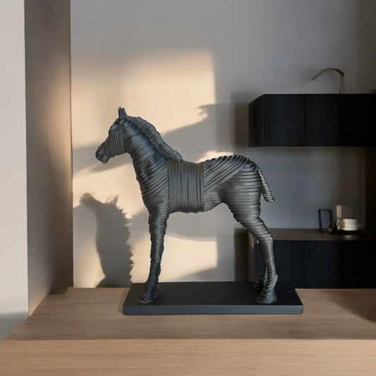 Standing Horse
