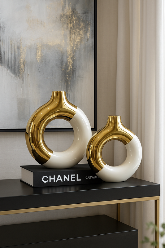 Ceramic Set of two vases white & gold