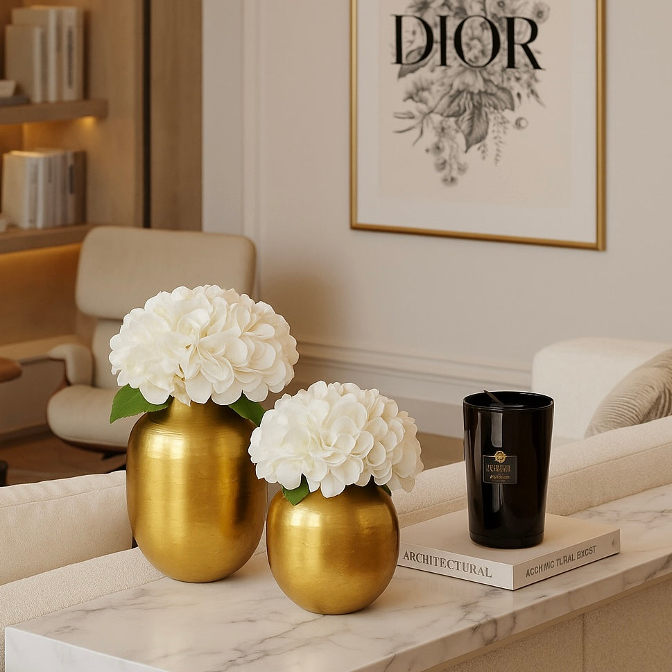 Set of two Gold Metal Vases طقم قطعتين فازات ذهبي مع الورد